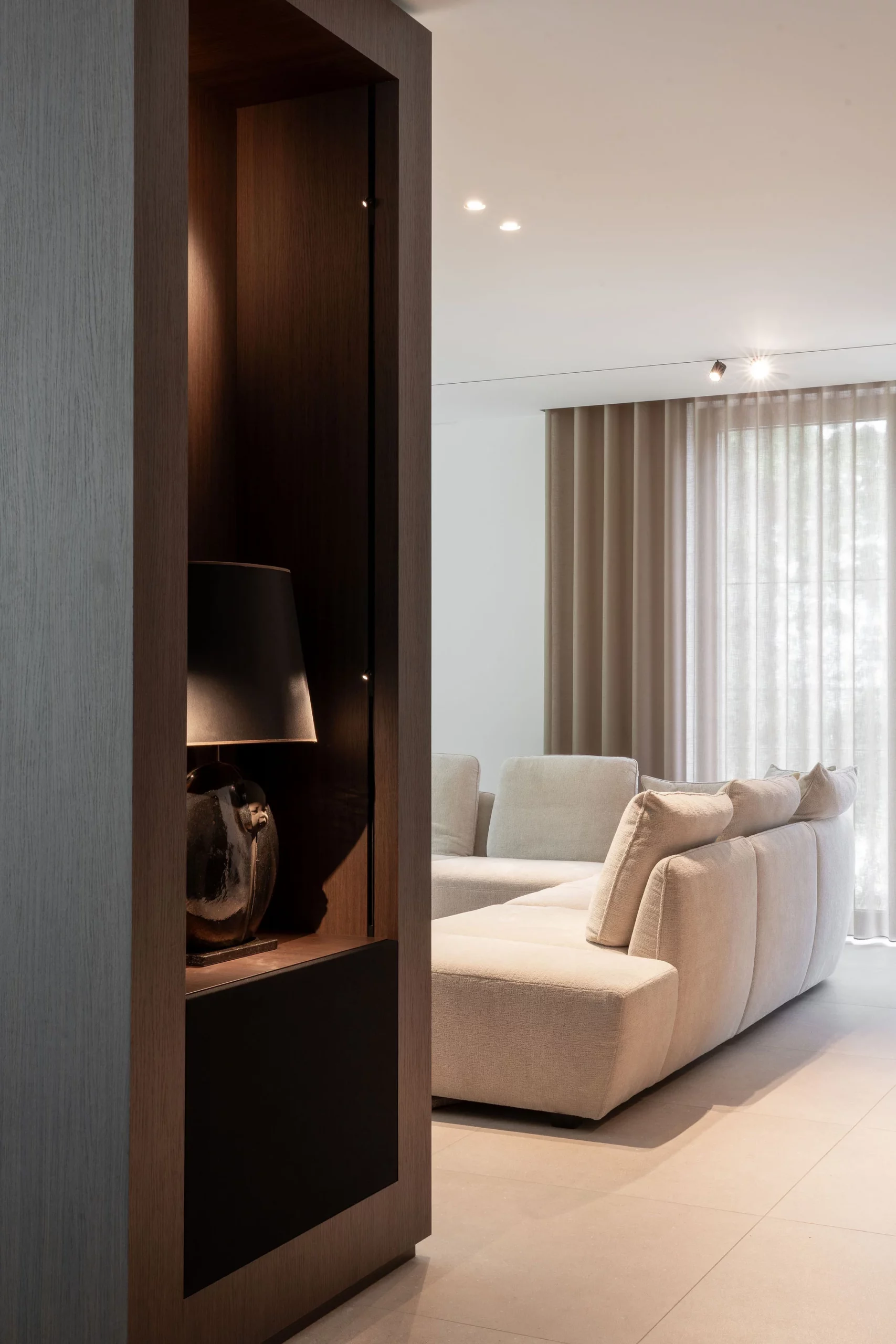 Interieur van een luxe villa in Oud Turnhout, ontworpen door interieurarchitect Studio Anja Vissers